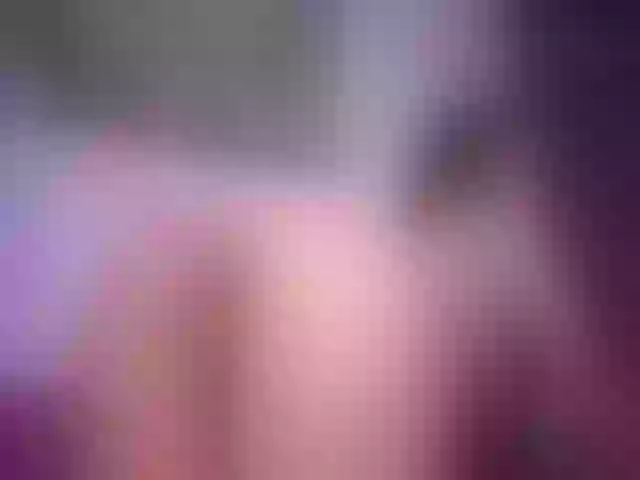 Live sex webcam photo for JuicyyAngel #276698314