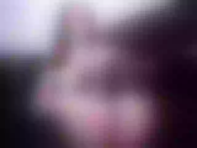 Live sex webcam photo for JuicyyAngel #276901699