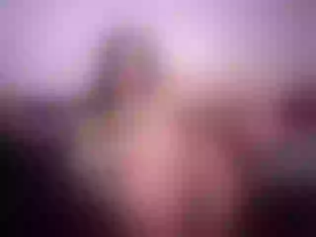 Live sex webcam photo for JuicyyAngel #276978086
