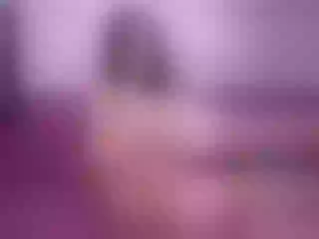 Live sex webcam photo for JuicyyAngel #277191648