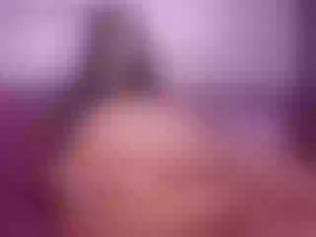Live sex webcam photo for JuicyyAngel #277233918