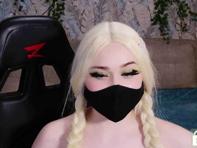 Live sex webcam photo for JulesHoney #278147273