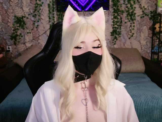 Live sex webcam photo for JulesHoney #278246855