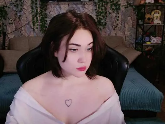 Live sex webcam photo for JulesHoney #278291127