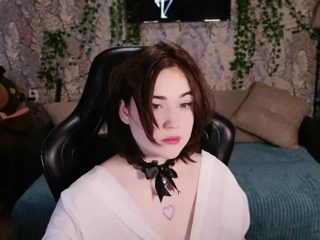 Live sex webcam photo for JulesHoney #278301681