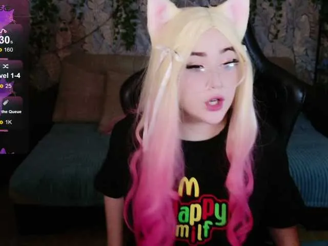 Live sex webcam photo for JulesHoney #281837651