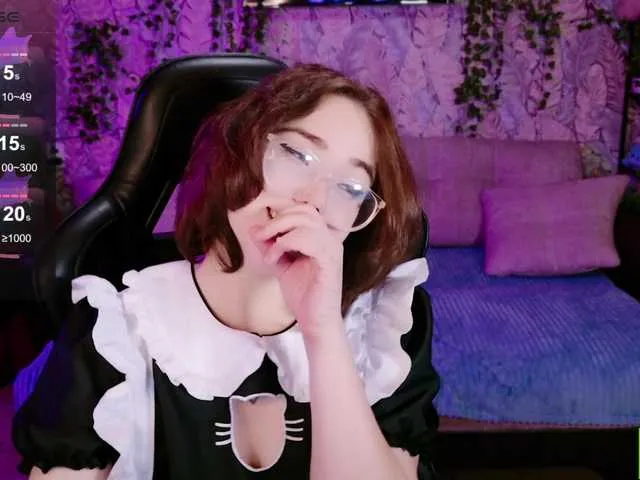 Live sex webcam photo for JulesHoney #288906468