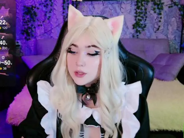 Live sex webcam photo for JulesHoney #289016297