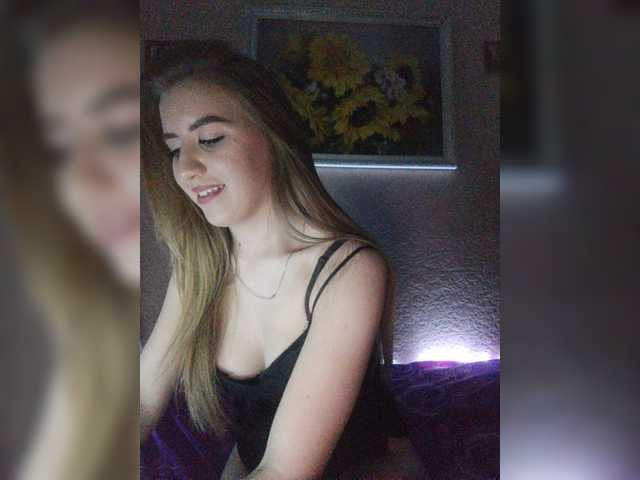 Live sex webcam photo for Juli-ka #273626483