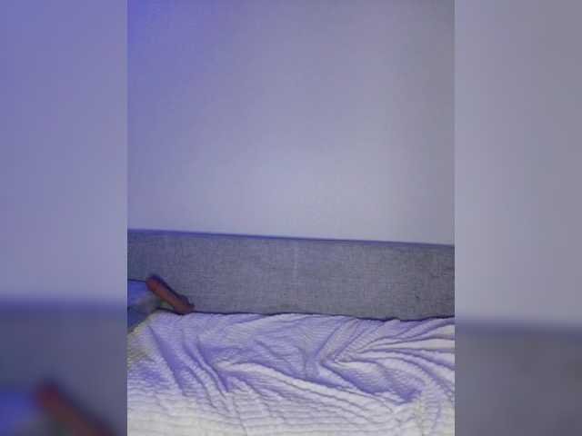 Live sex webcam photo for Juli-ka #279134670