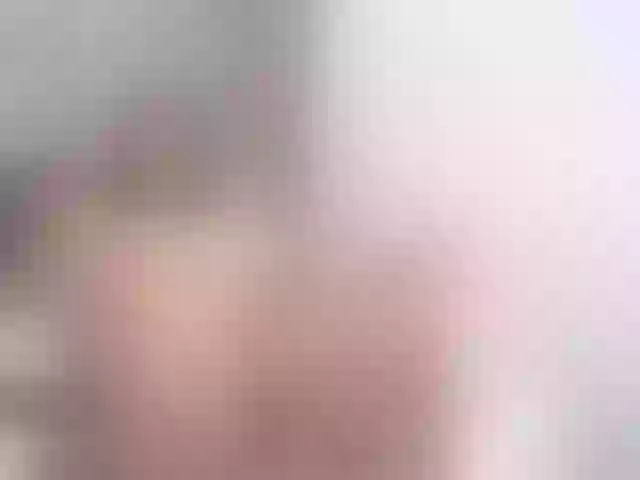 Live sex webcam photo for JuliRobert #275434223