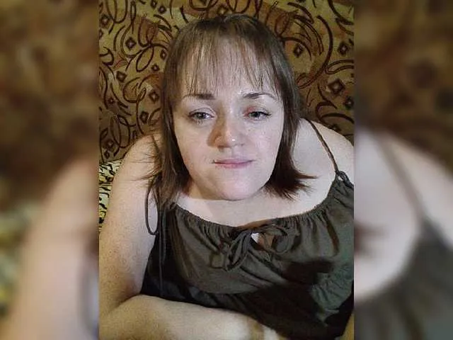 Live sex webcam photo for Julia-79 #276529970