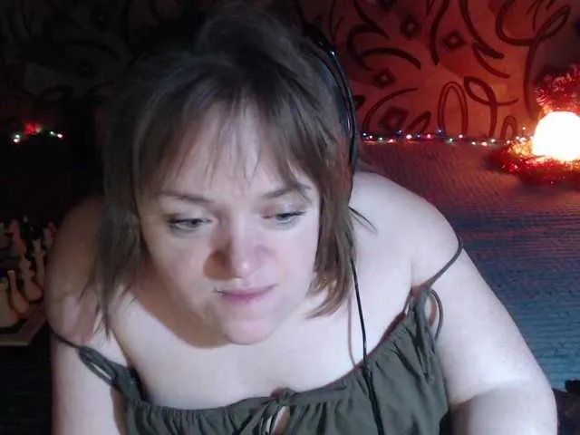 Live sex webcam photo for Julia-79 #277044163