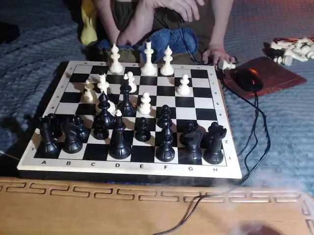 Live sex webcam photo for Julia-79 #277050861