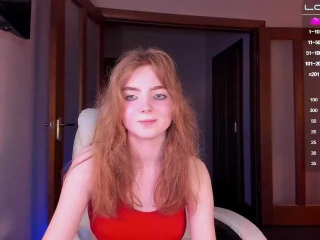 Live sex webcam photo for Julia44442 #275634580