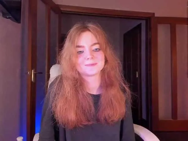 Live sex webcam photo for Julia44442 #275834640