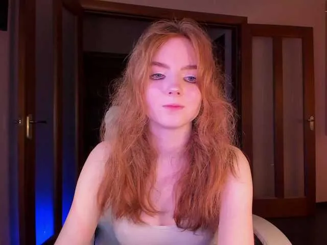 Live sex webcam photo for Julia44442 #276038340