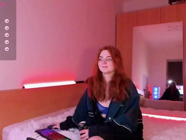 Live sex webcam photo for Julia44442 #276206637