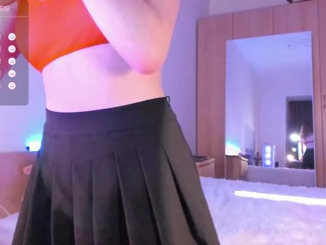 Live sex webcam photo for Julia44442 #276287275