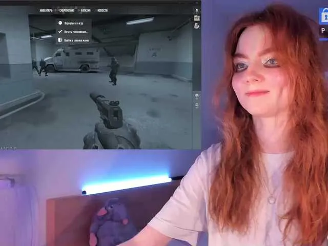 Live sex webcam photo for Julia44442 #276965944