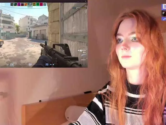 Live sex webcam photo for Julia44442 #277121826