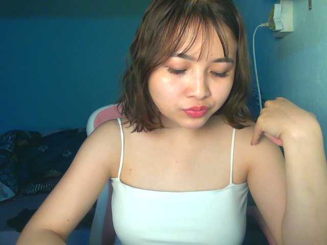 Live sex webcam photo for Julia98 #290621384