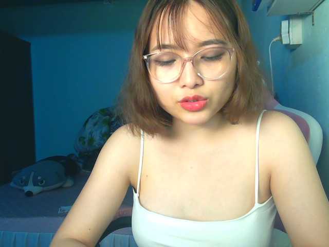 Live sex webcam photo for Julia98 #290689115