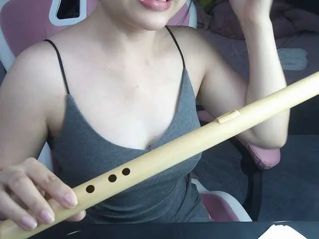 Live sex webcam photo for Julia98 #292289524