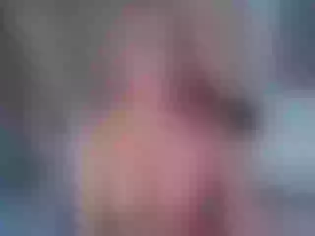 Live sex webcam photo for JuliaBaxter #276723156