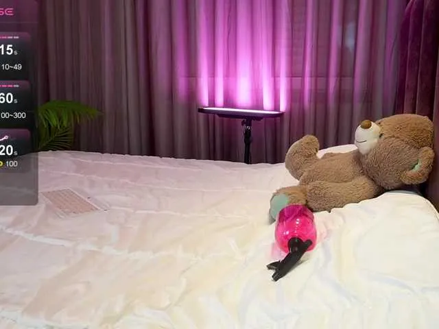 Live sex webcam photo for JuliaCarter #291222495