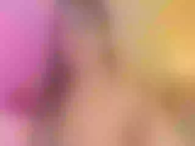 Live sex webcam photo for JuliaHaye #276822391