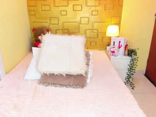 Live sex webcam photo for JuliaHaye #292001125