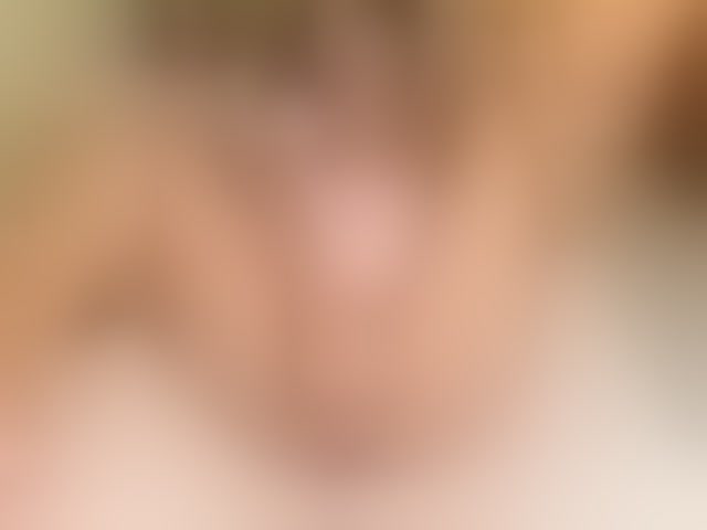 Live sex webcam photo for JuliaHaye #294140592