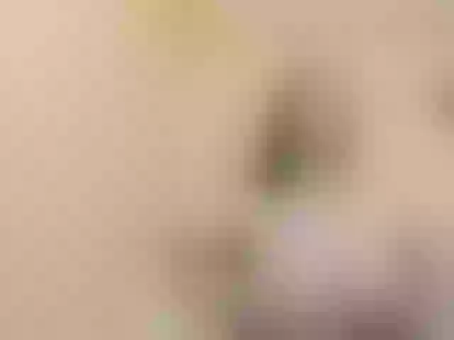 Live sex webcam photo for JuliaHayes90 #276573466