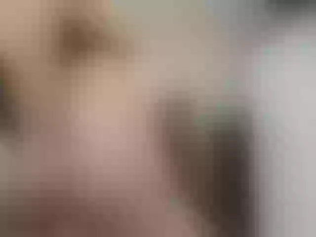 Live sex webcam photo for JuliaHayes90 #291195391