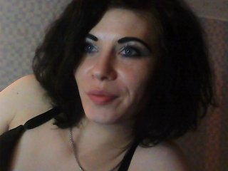 Live sex webcam photo for JuliaIce #189032078