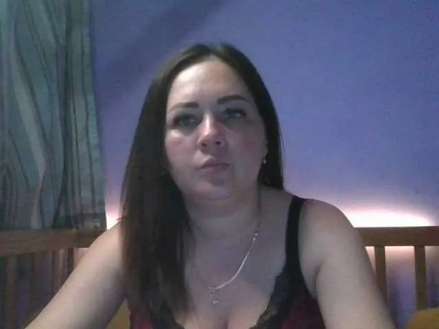 Live sex webcam photo for JuliaMorgans #275700751