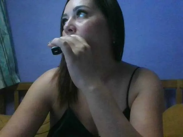 Live sex webcam photo for JuliaMorgans #276442169