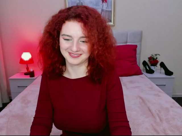 Live sex webcam photo for JuliaRedSun #276257545