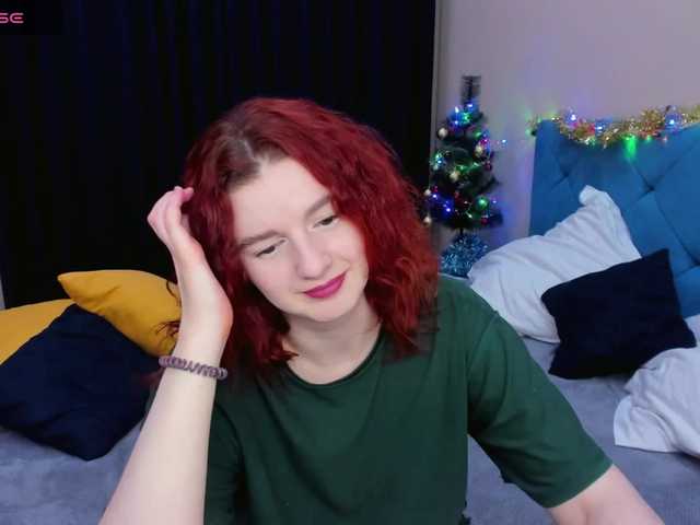 Live sex webcam photo for JuliaRedSun #277155283
