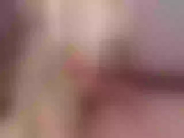Live sex webcam photo for JuliaRee #274347021