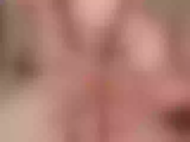 Live sex webcam photo for JuliaRee #274575083