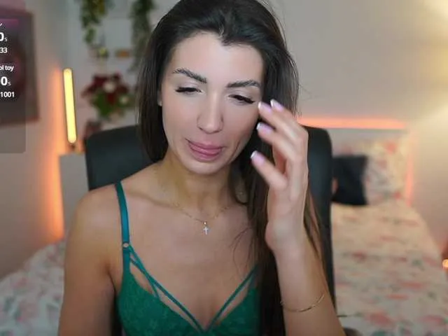 Live sex webcam photo for JuliaRocaa #290665247