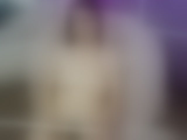 Live sex webcam photo for JuliaWhite #294125958