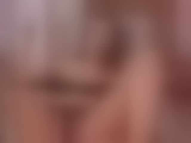 Live sex webcam photo for JuliahBlanc #294010792