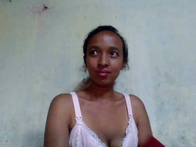 Live sex webcam photo for Juliahh #277919333