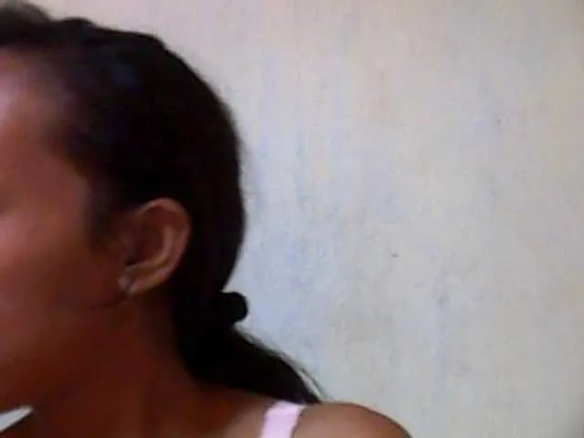 Live sex webcam photo for Juliahh #277924658