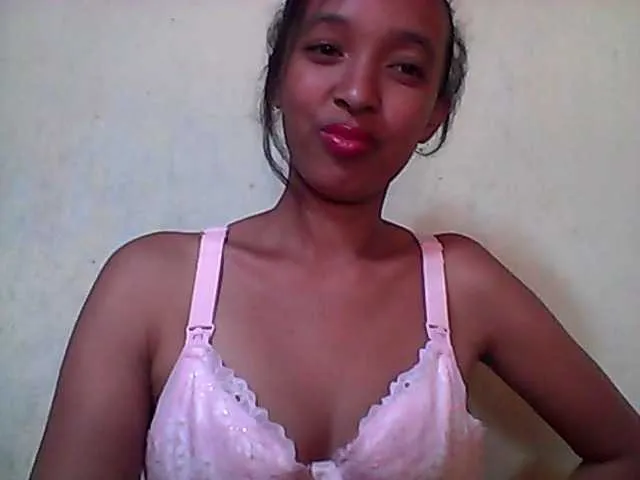 Live sex webcam photo for Juliahh #278048901