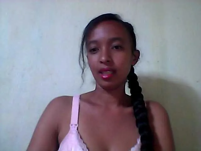 Live sex webcam photo for Juliahh #278067800