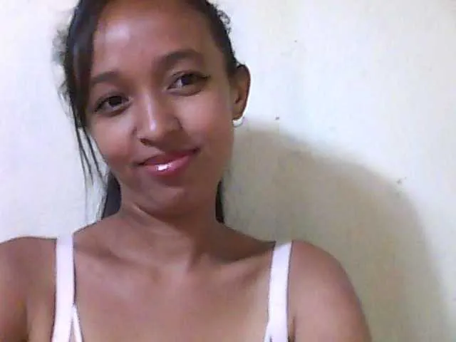 Live sex webcam photo for Juliahh #278106067